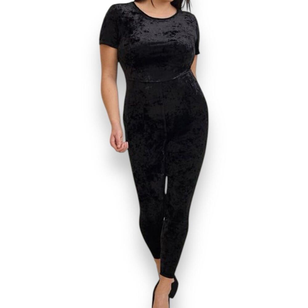 Torrid Crushed Velvet Jumpsuit Catsuit Full Length Women 3X Black Keyhole Casual